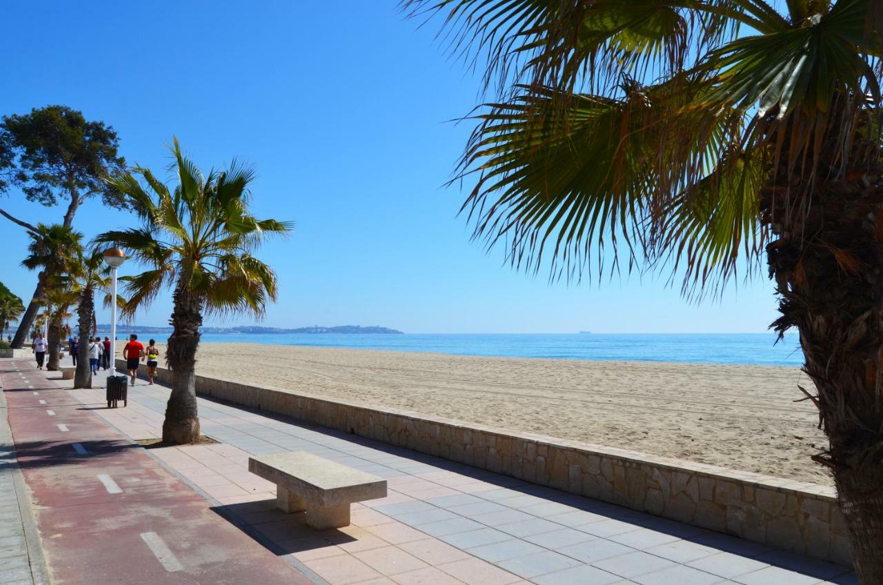 La Torre - Villa Rosamar Beach Cambrils Bagian luar foto